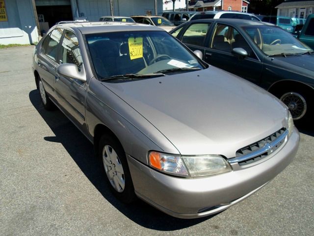 1999 Nissan Altima Unknown