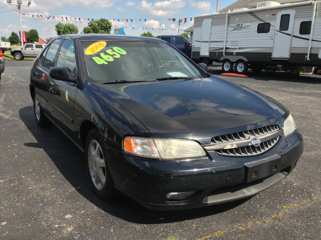 2000 Nissan Altima SE