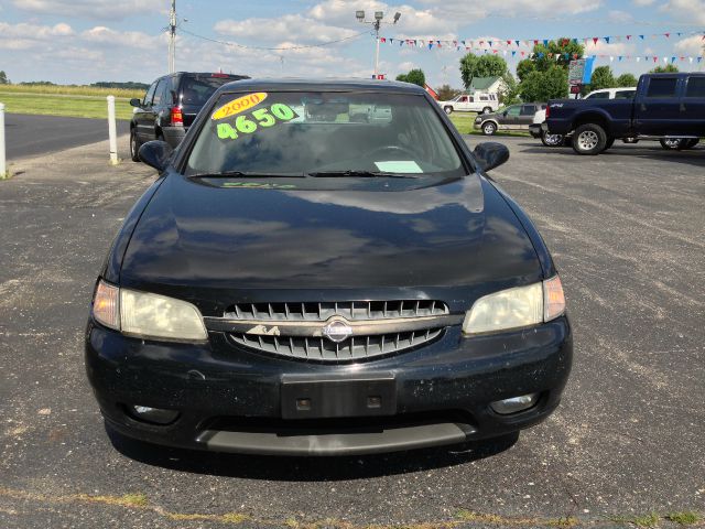 2000 Nissan Altima SE