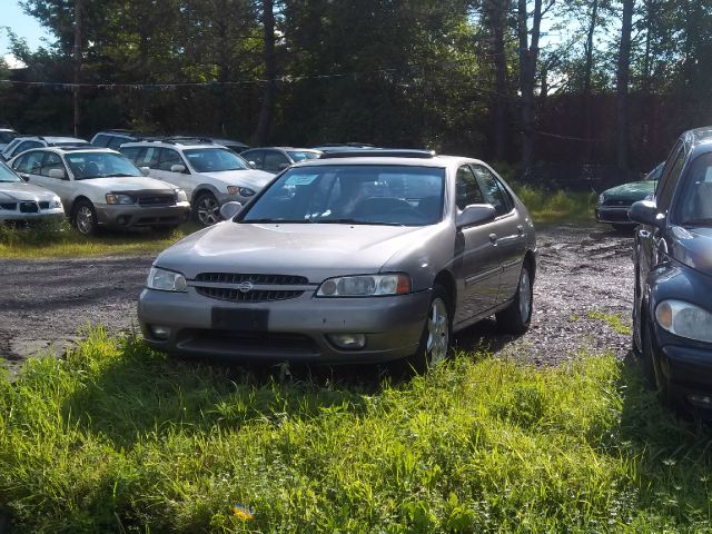 2000 Nissan Altima SE
