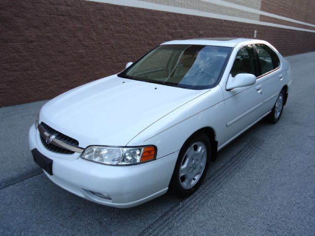 2000 Nissan Altima 3.0 Quattro