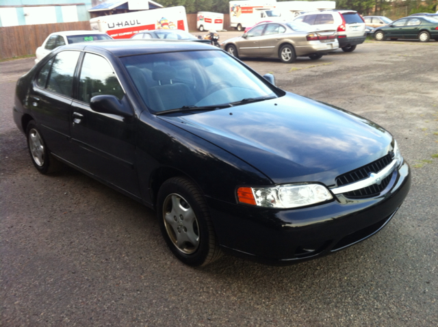 2000 Nissan Altima W/nav.sys