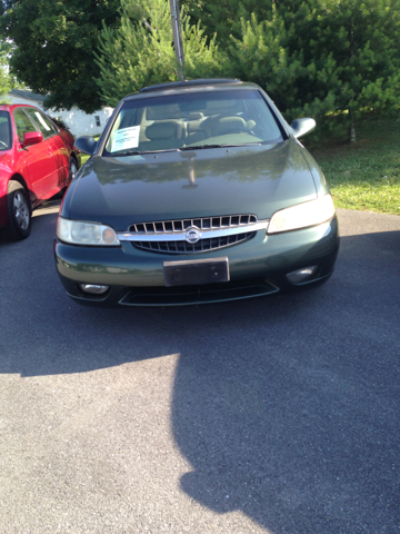 2000 Nissan Altima 3.0 Quattro