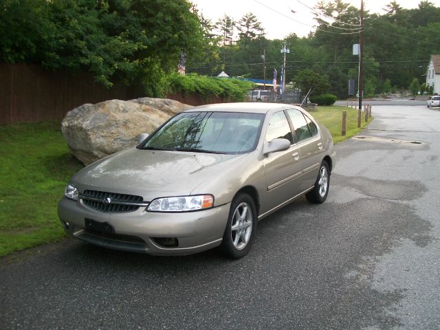 2000 Nissan Altima SE