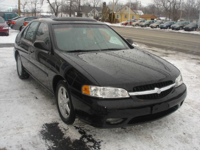 2001 Nissan Altima SE