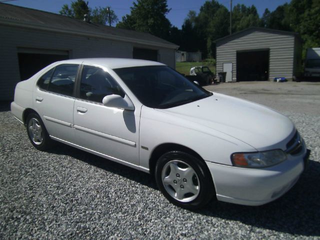 2001 Nissan Altima 6 Speed Transmision