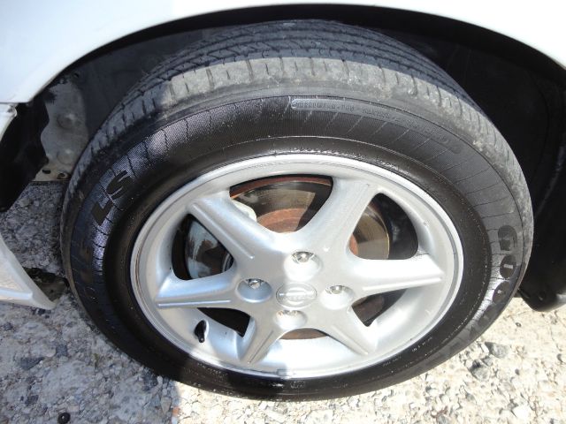 2001 Nissan Altima SE