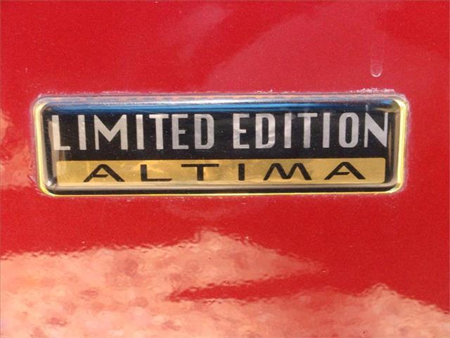 2001 Nissan Altima Unknown