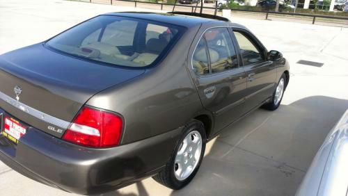 2001 Nissan Altima W/nav.sys