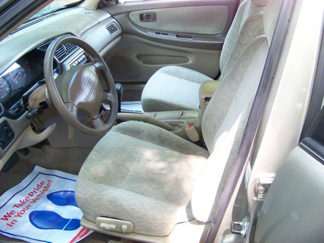 2001 Nissan Altima 750li Xdrive 1-ownerawdnavigation Sedan