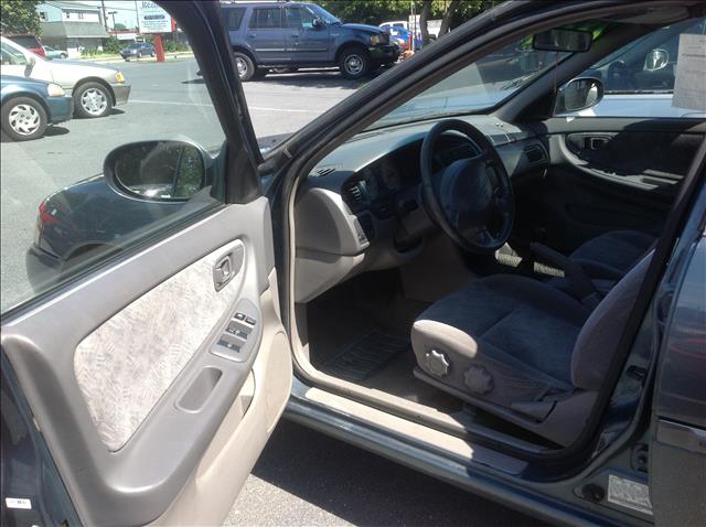 2001 Nissan Altima SE