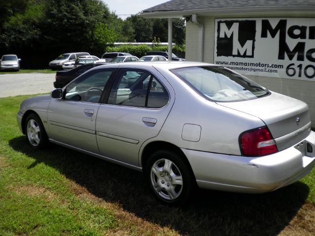 2001 Nissan Altima W/nav.sys