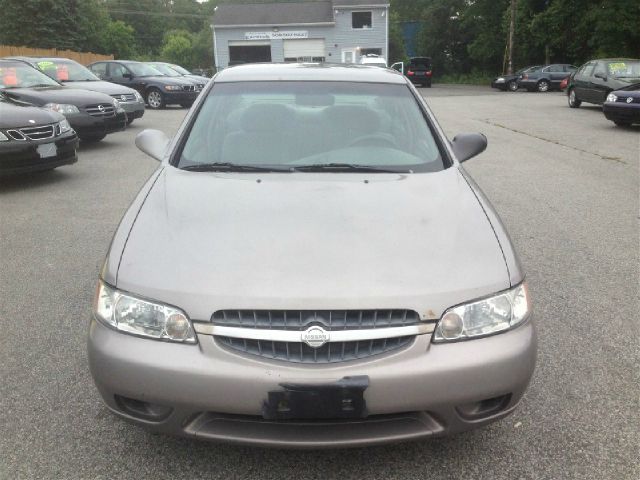 2001 Nissan Altima Unknown