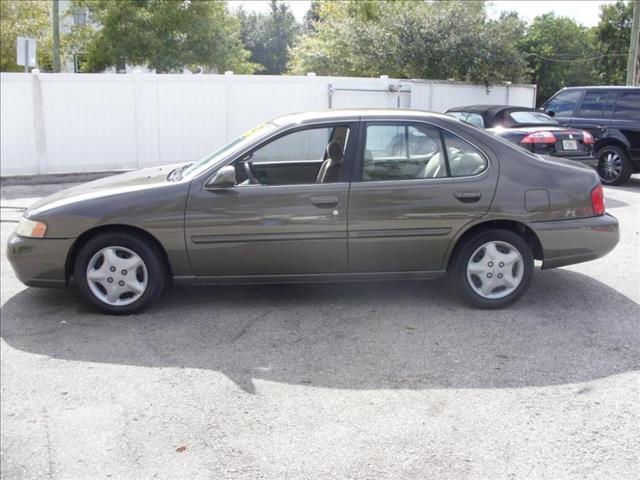 2001 Nissan Altima Unknown