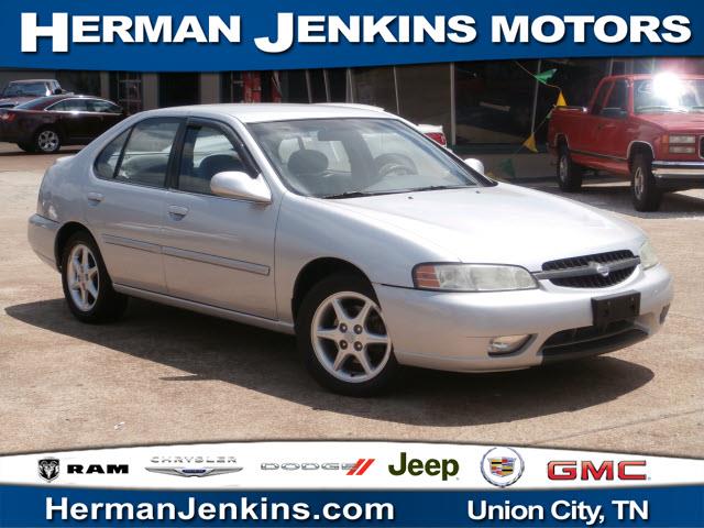 2001 Nissan Altima SE