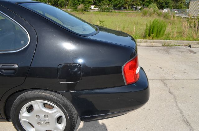 2001 Nissan Altima 3.0 Quattro