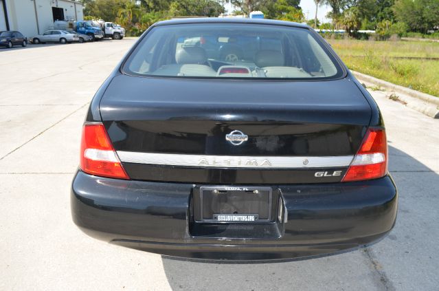 2001 Nissan Altima 3.0 Quattro