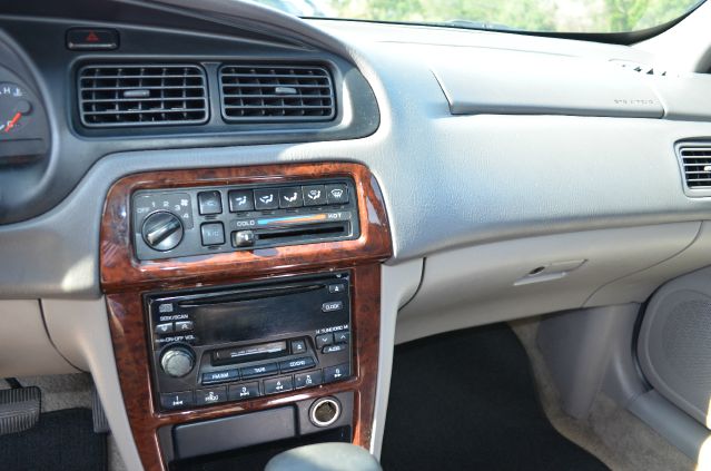 2001 Nissan Altima 3.0 Quattro