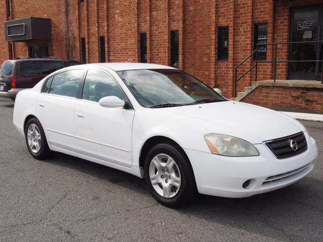 2002 Nissan Altima Pickupslt Quad Cab SWB 4WD 4x4 Truck