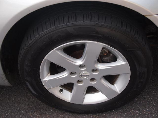 2002 Nissan Altima LX Convertible