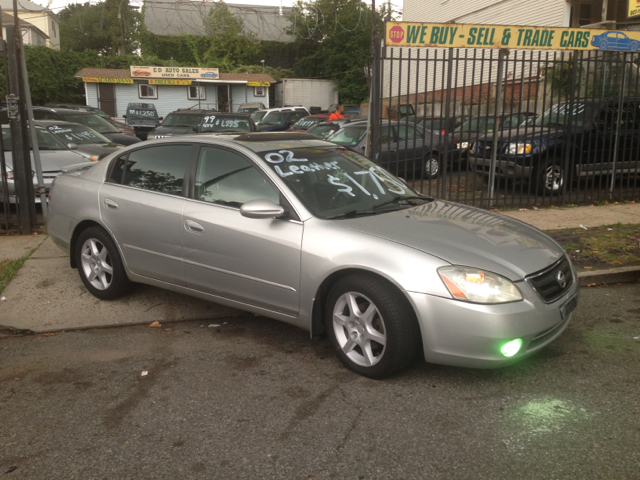 2002 Nissan Altima LE