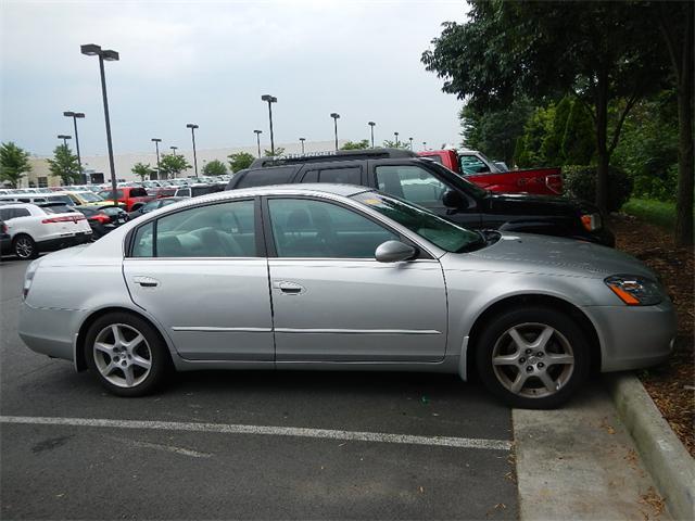 2002 Nissan Altima LE