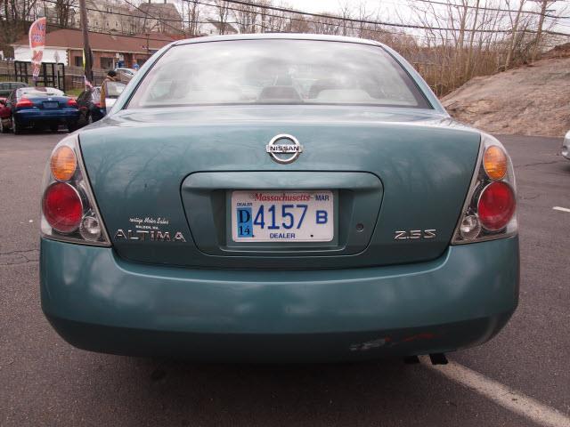 2002 Nissan Altima Pickupslt Quad Cab SWB 4WD 4x4 Truck
