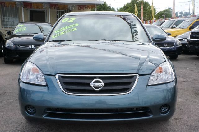 2002 Nissan Altima Pickupslt Quad Cab SWB 4WD 4x4 Truck
