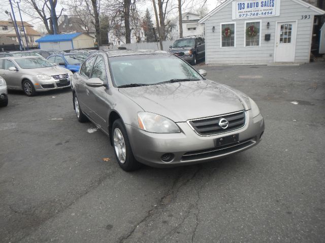 2002 Nissan Altima Pickupslt Quad Cab SWB 4WD 4x4 Truck