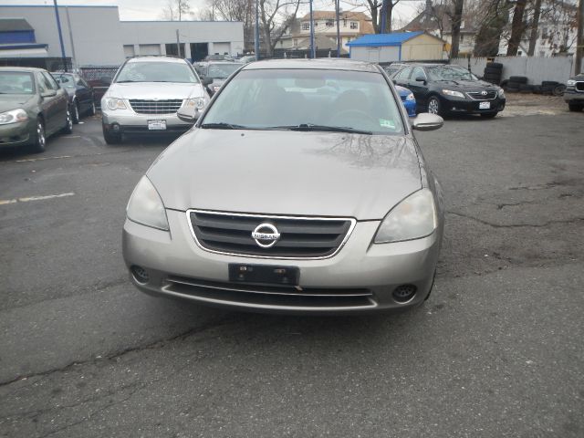 2002 Nissan Altima Pickupslt Quad Cab SWB 4WD 4x4 Truck