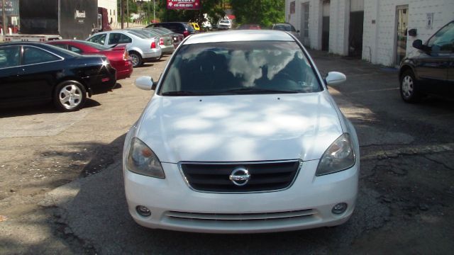 2002 Nissan Altima SLT Quad Cab 2WD