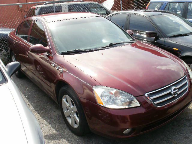 2002 Nissan Altima Pickupslt Quad Cab SWB 4WD 4x4 Truck