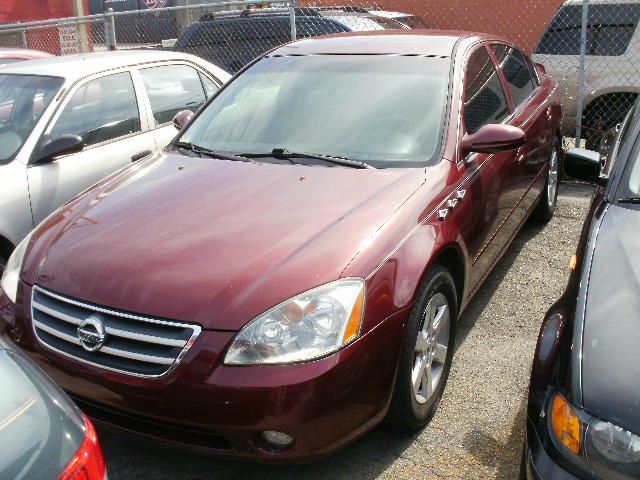 2002 Nissan Altima Pickupslt Quad Cab SWB 4WD 4x4 Truck