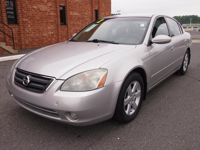 2002 Nissan Altima Pickupslt Quad Cab SWB 4WD 4x4 Truck