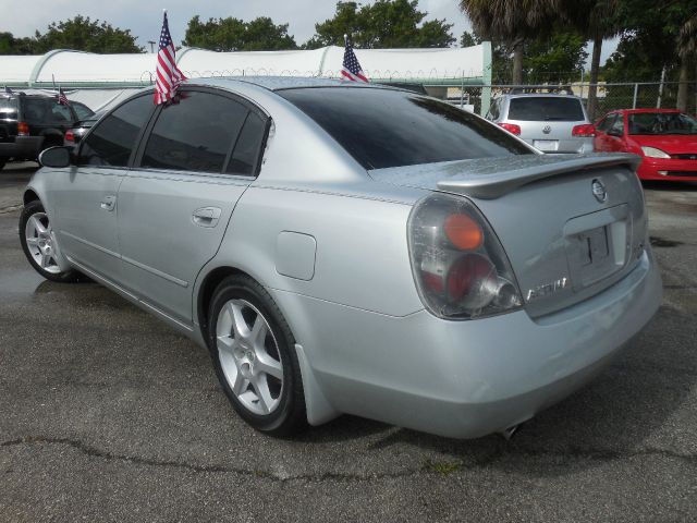 2002 Nissan Altima LE