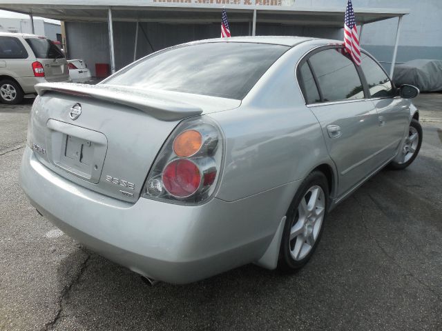2002 Nissan Altima LE