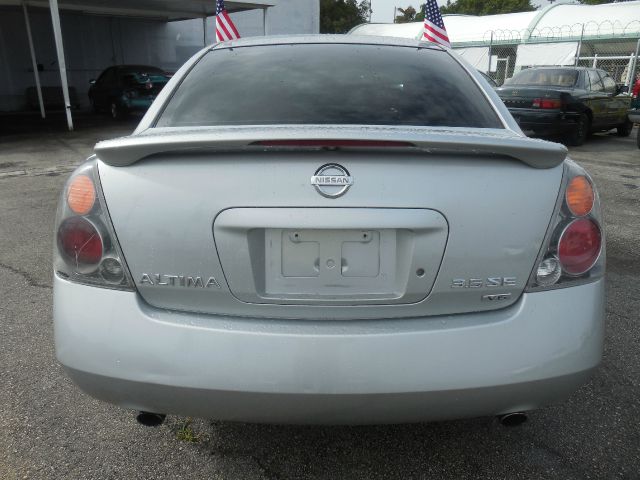 2002 Nissan Altima LE