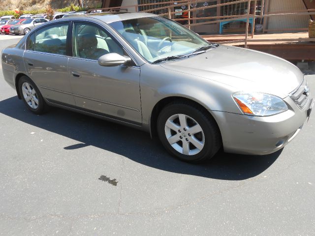 2002 Nissan Altima Pickupslt Quad Cab SWB 4WD 4x4 Truck