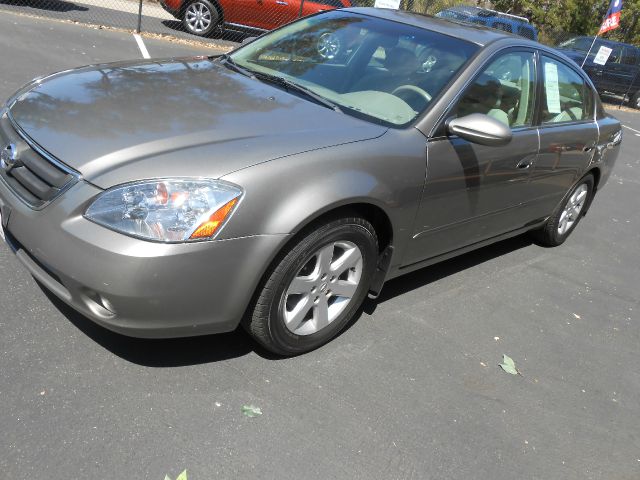 2002 Nissan Altima Pickupslt Quad Cab SWB 4WD 4x4 Truck