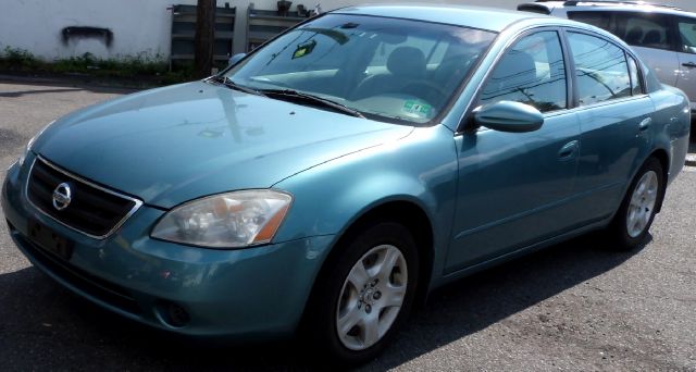 2002 Nissan Altima Pickupslt Quad Cab SWB 4WD 4x4 Truck