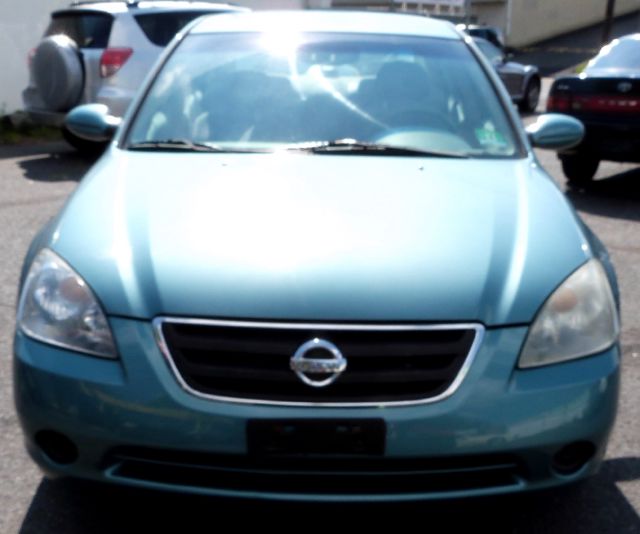 2002 Nissan Altima Pickupslt Quad Cab SWB 4WD 4x4 Truck