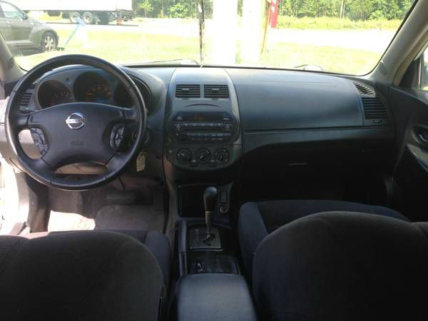 2002 Nissan Altima Pickupslt Quad Cab SWB 4WD 4x4 Truck