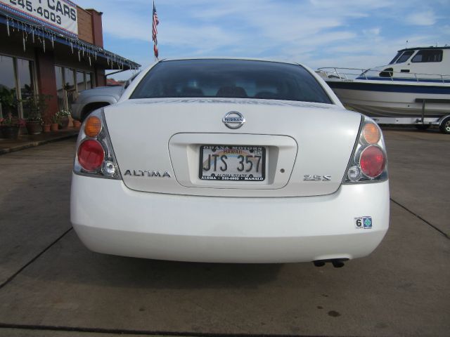 2002 Nissan Altima Pickupslt Quad Cab SWB 4WD 4x4 Truck
