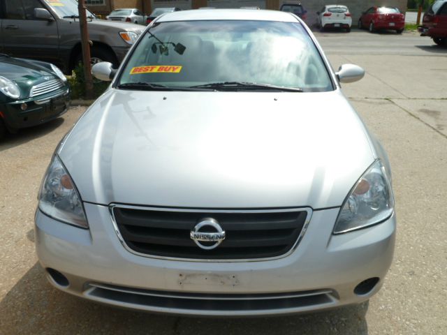 2002 Nissan Altima Pickupslt Quad Cab SWB 4WD 4x4 Truck