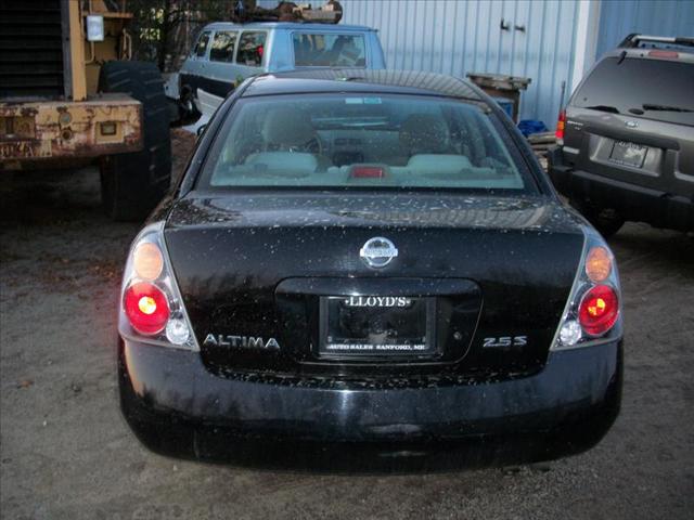 2002 Nissan Altima Limited Trail Rated