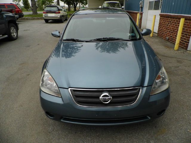 2002 Nissan Altima Pickupslt Quad Cab SWB 4WD 4x4 Truck