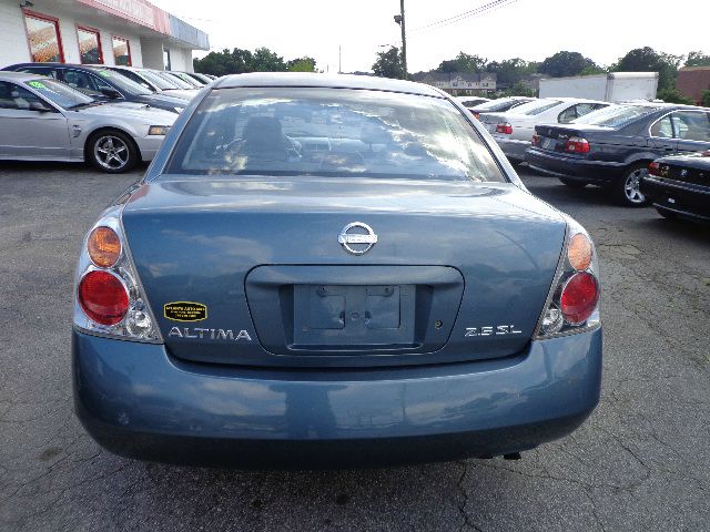 2002 Nissan Altima Pickupslt Quad Cab SWB 4WD 4x4 Truck