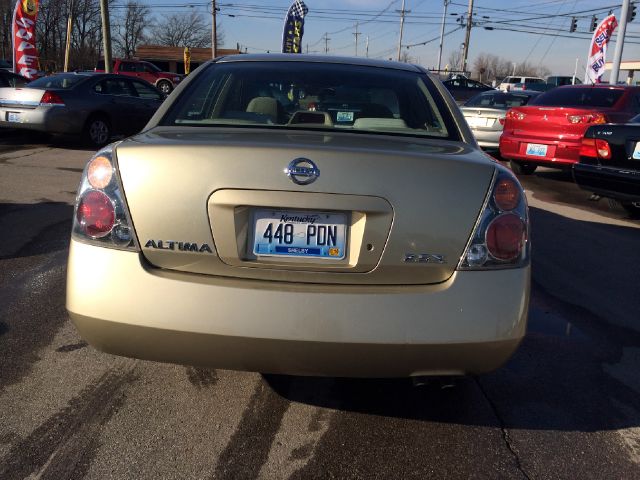 2002 Nissan Altima Pickupslt Quad Cab SWB 4WD 4x4 Truck