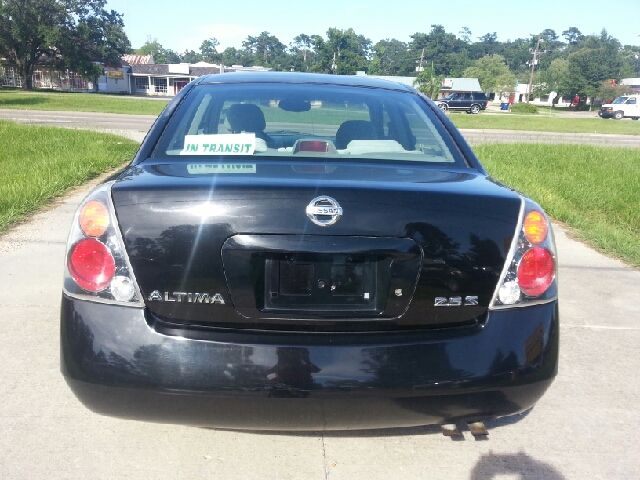 2002 Nissan Altima Pickupslt Quad Cab SWB 4WD 4x4 Truck