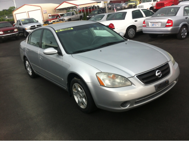 2002 Nissan Altima Pickupslt Quad Cab SWB 4WD 4x4 Truck